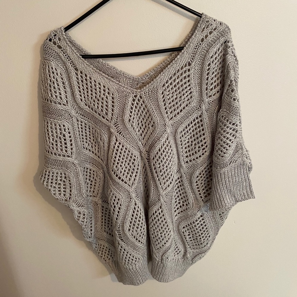 Off-the-shoulder open knit dolman sweater!